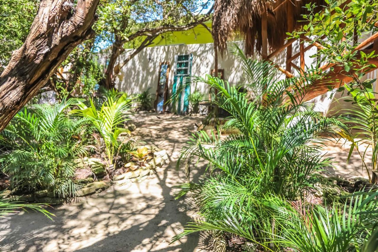 Hotel La Casa De Mia Holbox Exterior foto