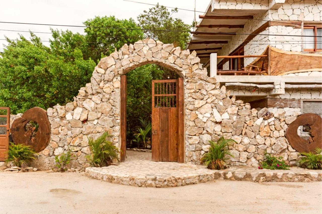 Hotel La Casa De Mia Holbox Exterior foto